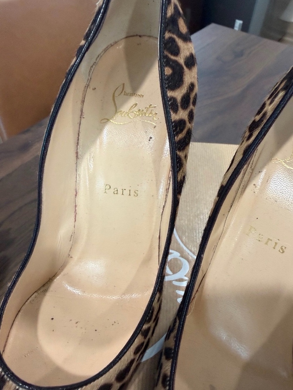 Christian Louboutin Leopard Calf Hair Pointed Toe Pumps with Red Sole - Picture 5 of 16